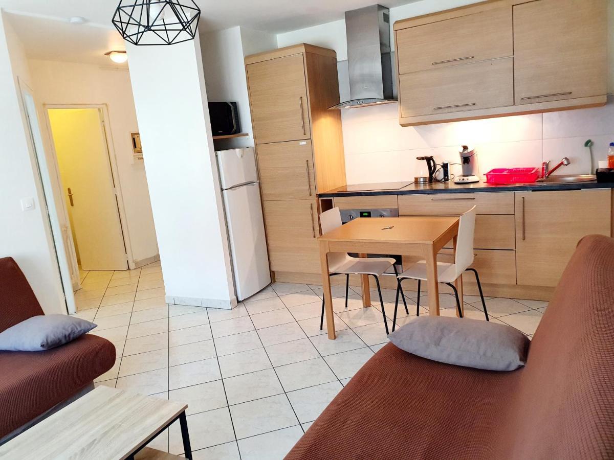 Apart 5 Personnes, 1Min Gare D'Annemasse, Geneve 5Km Apartment Bagian luar foto